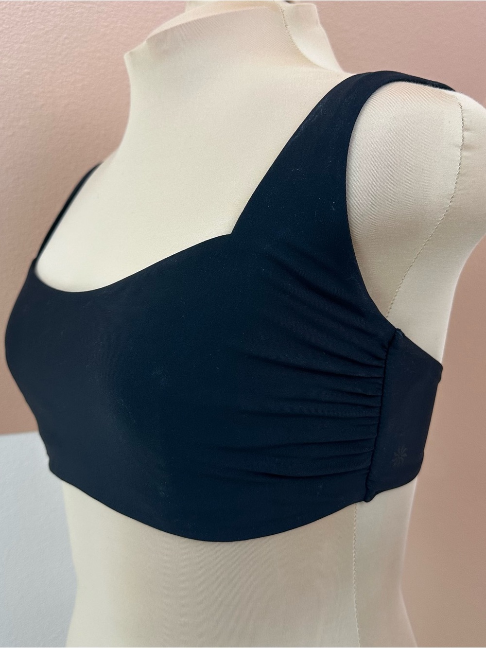 Athleta Square Neck Bra Cup Bikini Top 40D/DD Back Removable Pads Not Included